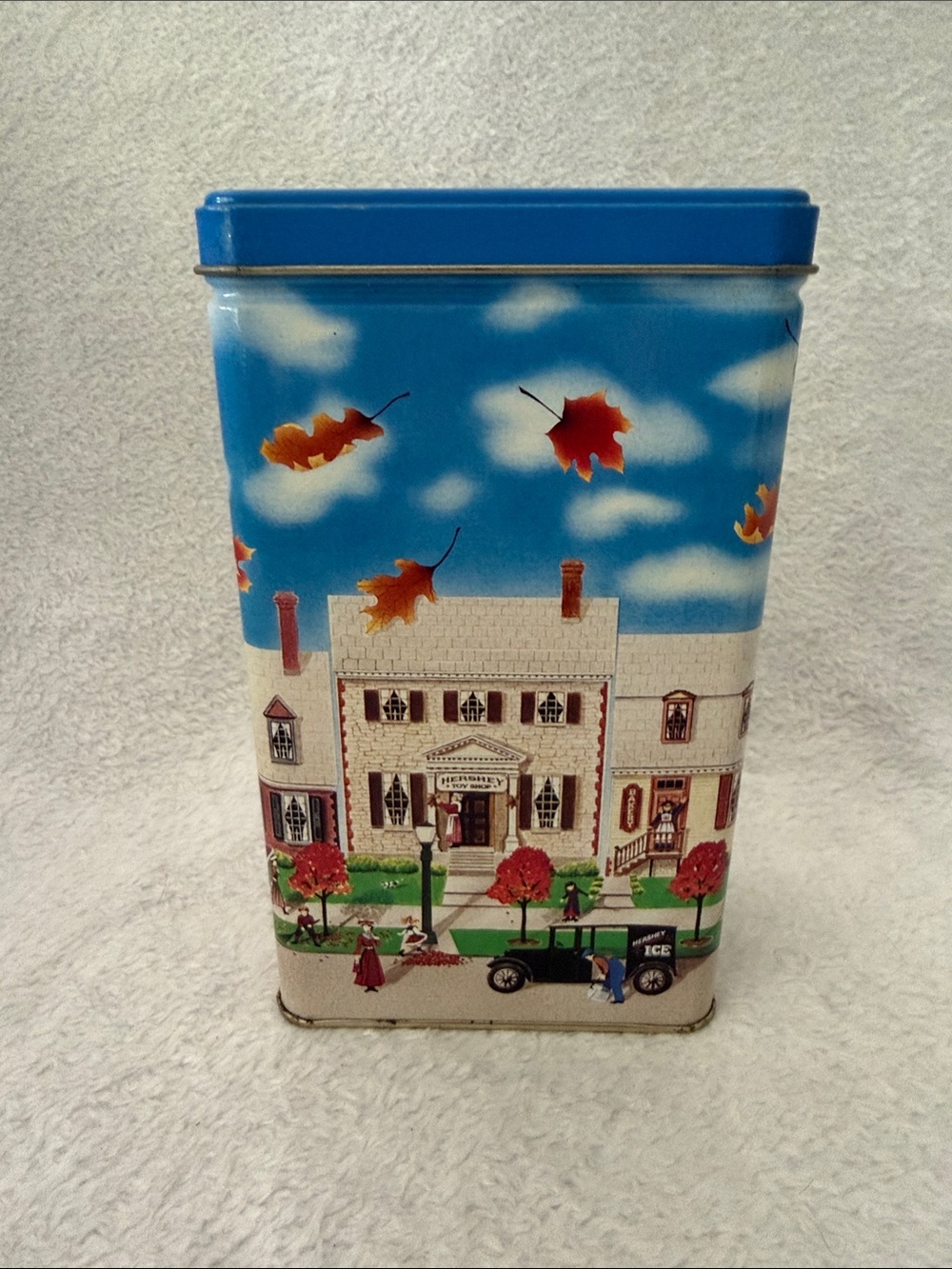 Vintage 1990 Hershey’s Kisses with Almonds Decorative Collectible Tin